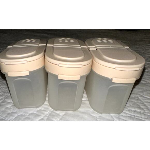 Tupperware Modular Double Flip Cap Spice Container Shakers (3) 1843 Beige Lids - Picture 1 of 5